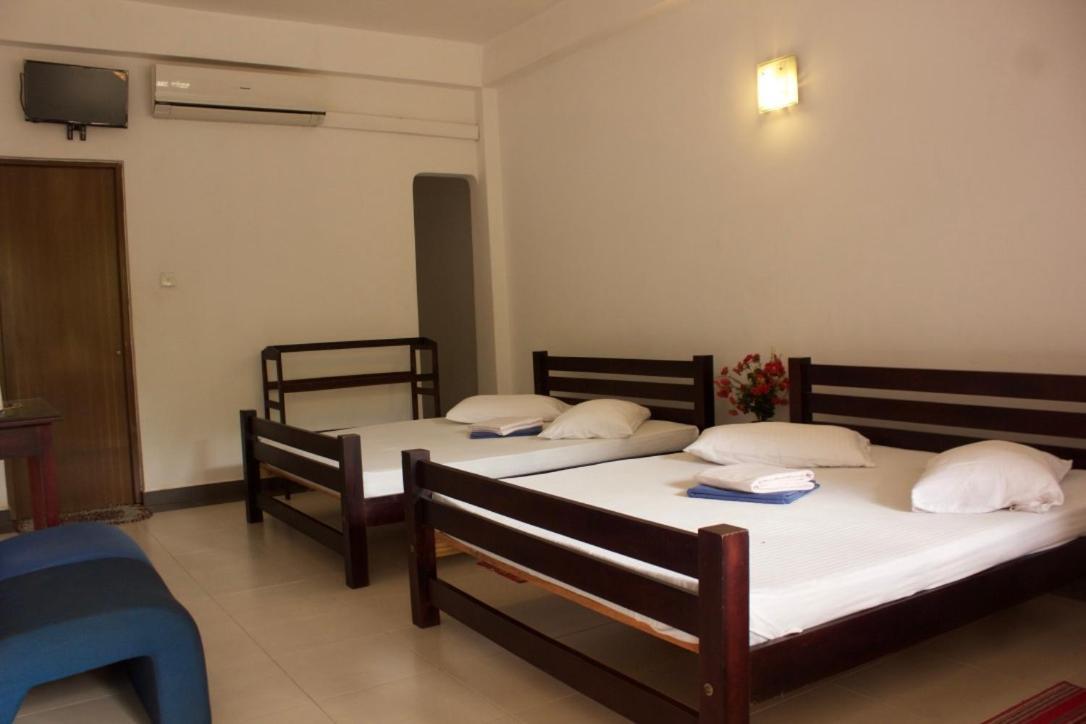 Hotel Senora Kataragama Zewnętrze zdjęcie