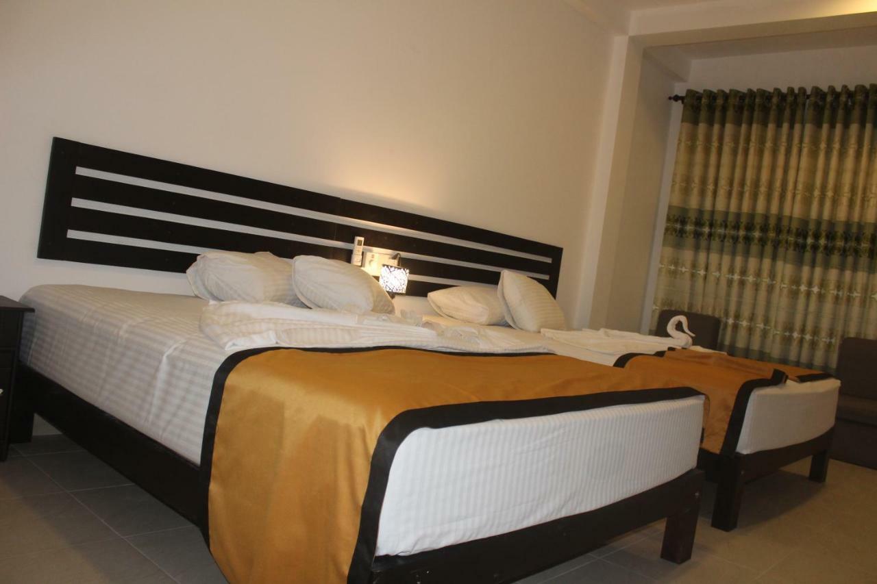 Hotel Senora Kataragama Zewnętrze zdjęcie