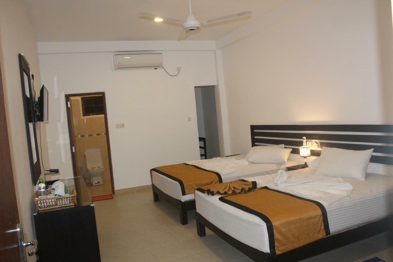 Hotel Senora Kataragama Zewnętrze zdjęcie