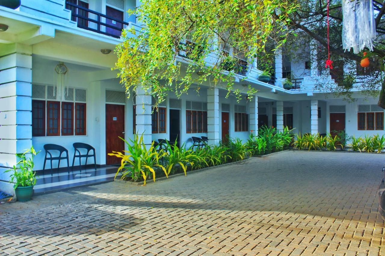 Hotel Senora Kataragama Zewnętrze zdjęcie