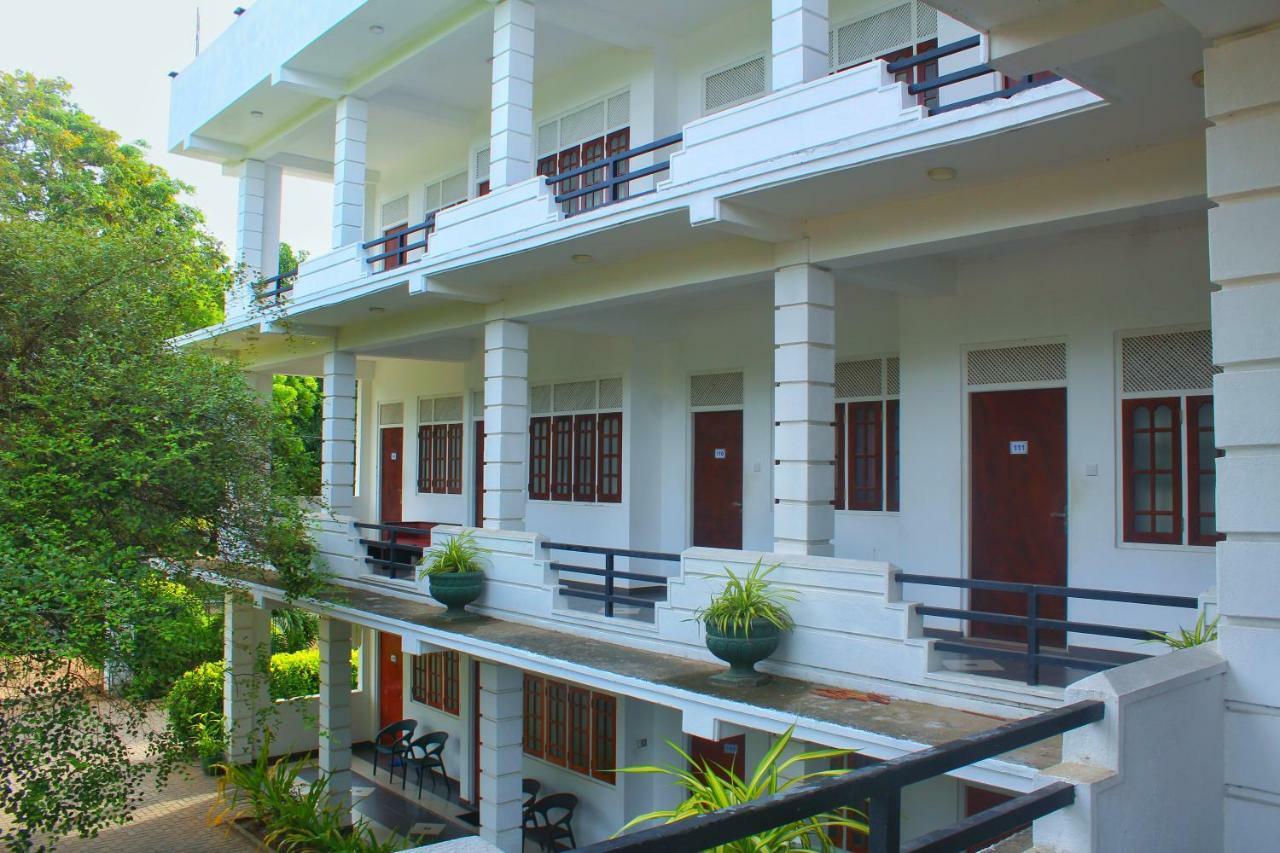 Hotel Senora Kataragama Zewnętrze zdjęcie