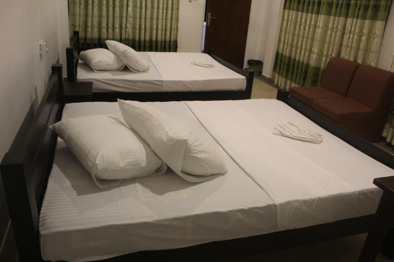 Hotel Senora Kataragama Zewnętrze zdjęcie